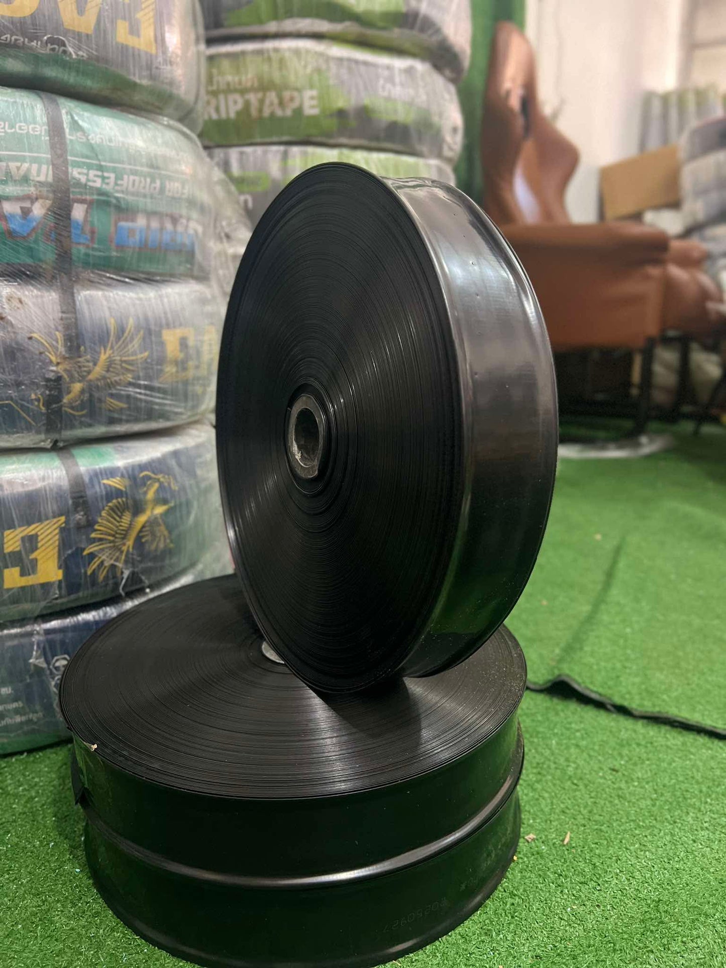 ທໍ່ນ້ຳພຸ້ງ ຍາວ 200m